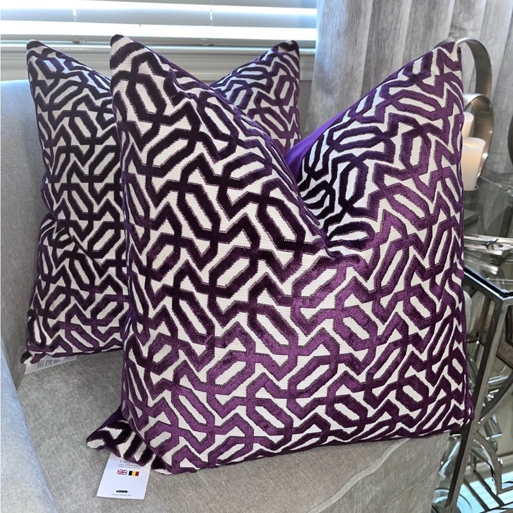 1-NWT CALDEIRA GEO DESIGN
DECORATIVE PILLOWS (Read description for details)